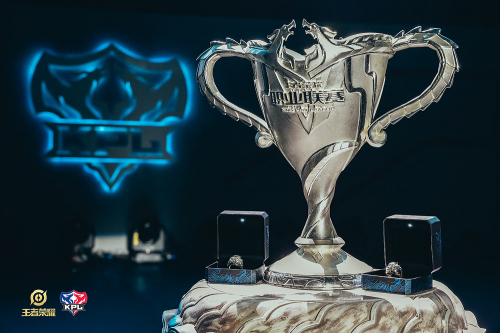 成功签下他 成功签下他