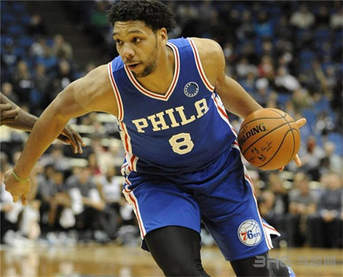 加强中场控 加强中场控